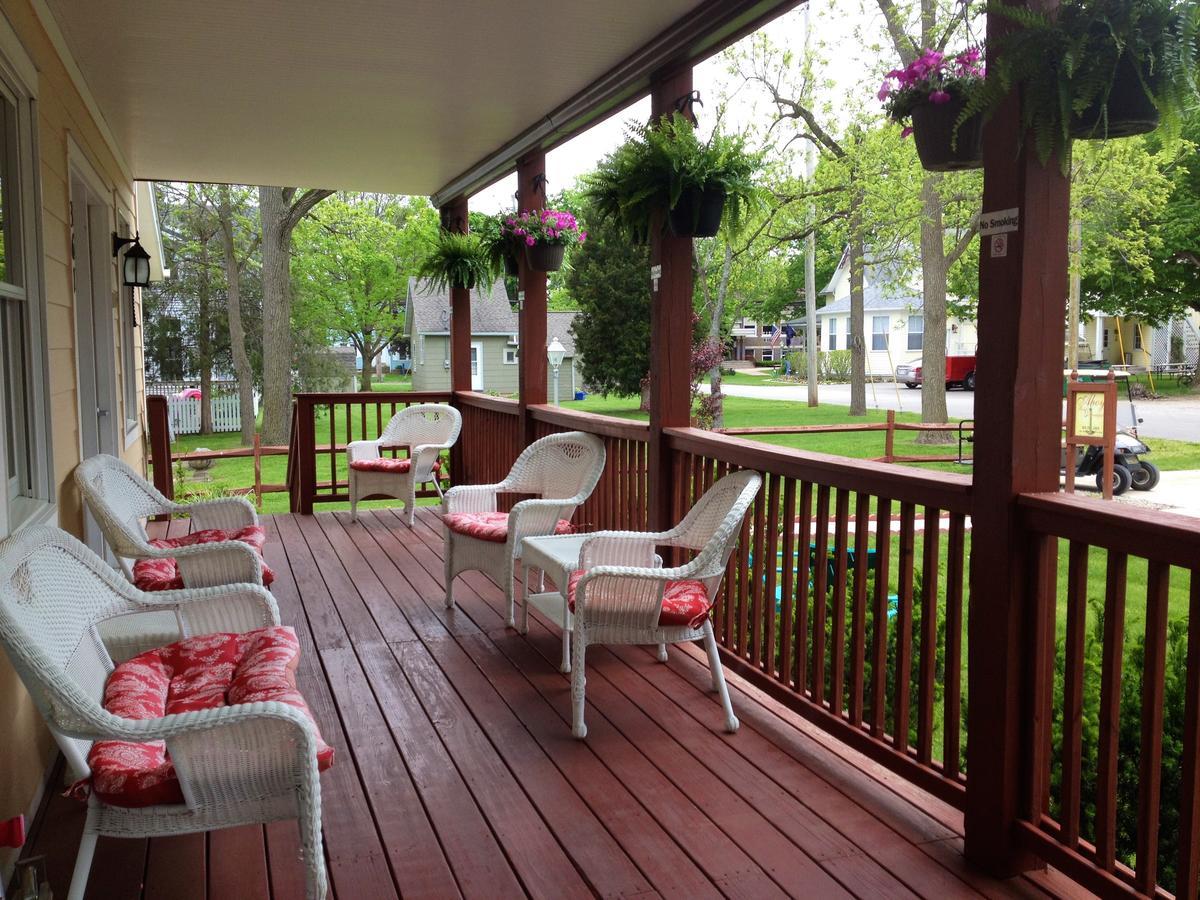 Ahoy Inn Guesthouse Put-in-Bay Exterior foto